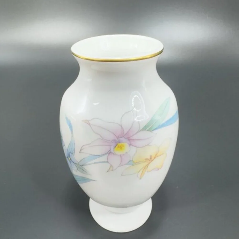 Christopher Stuart Bone China Porcelain‎ Small Bud Vase Floral Pattern Vase VTG